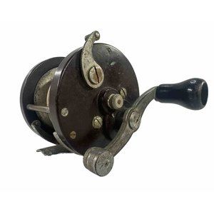 ✅ Vintage Brigantine 250 Yards Fishing Reel Ocean City Mfg